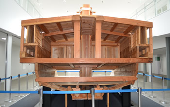 江戸時代の設計図をもとに帆柱部分を実物大で復元
